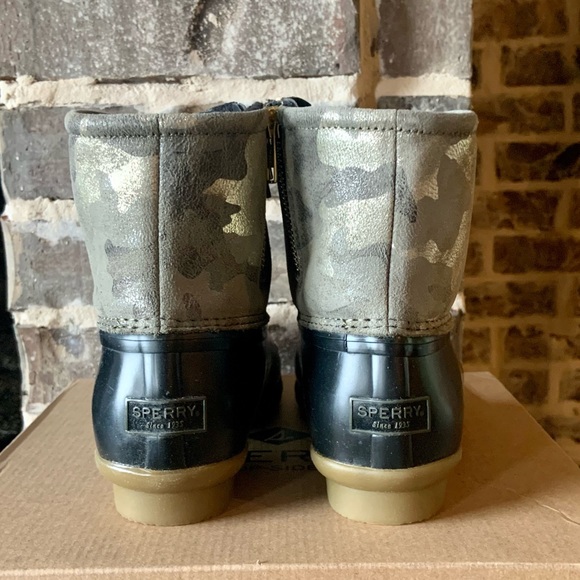 Sperry Duck Boot - Picture 3 of 7